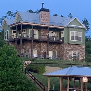 Meet your Posher, Jeri